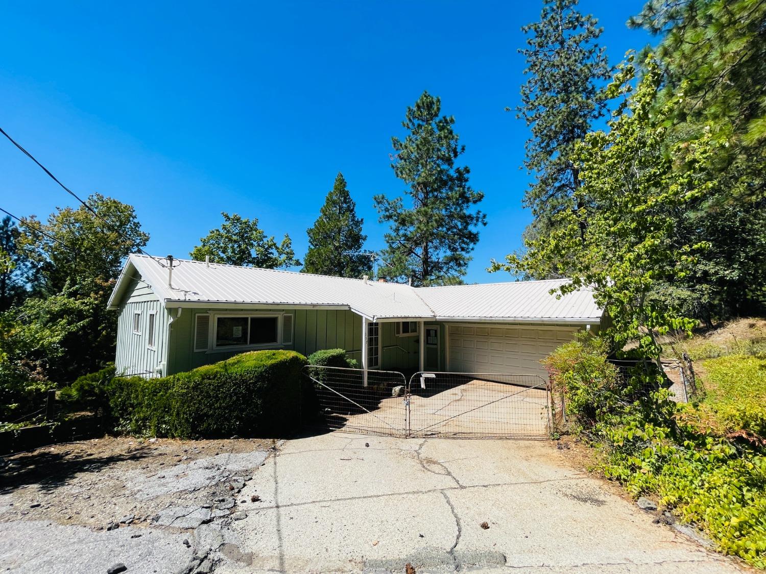 Photo of 357 Hughes Rd in Grass Valley, CA
