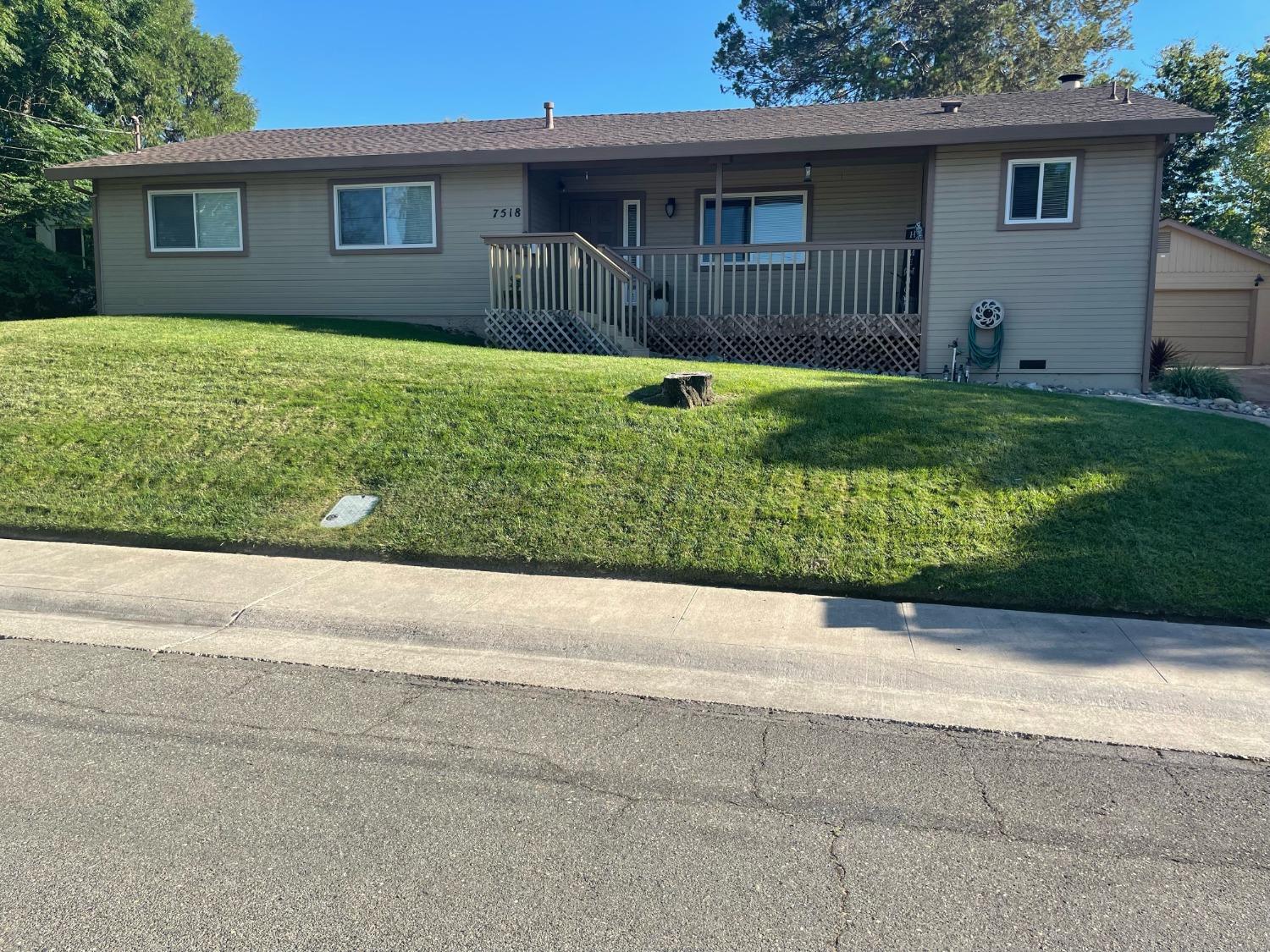 Photo of 7518 Greenglen Ave in Citrus Heights, CA