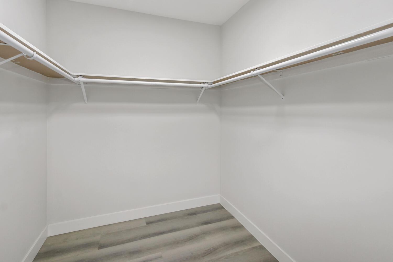 Photo #20: 223086758 Listing: Photo #20