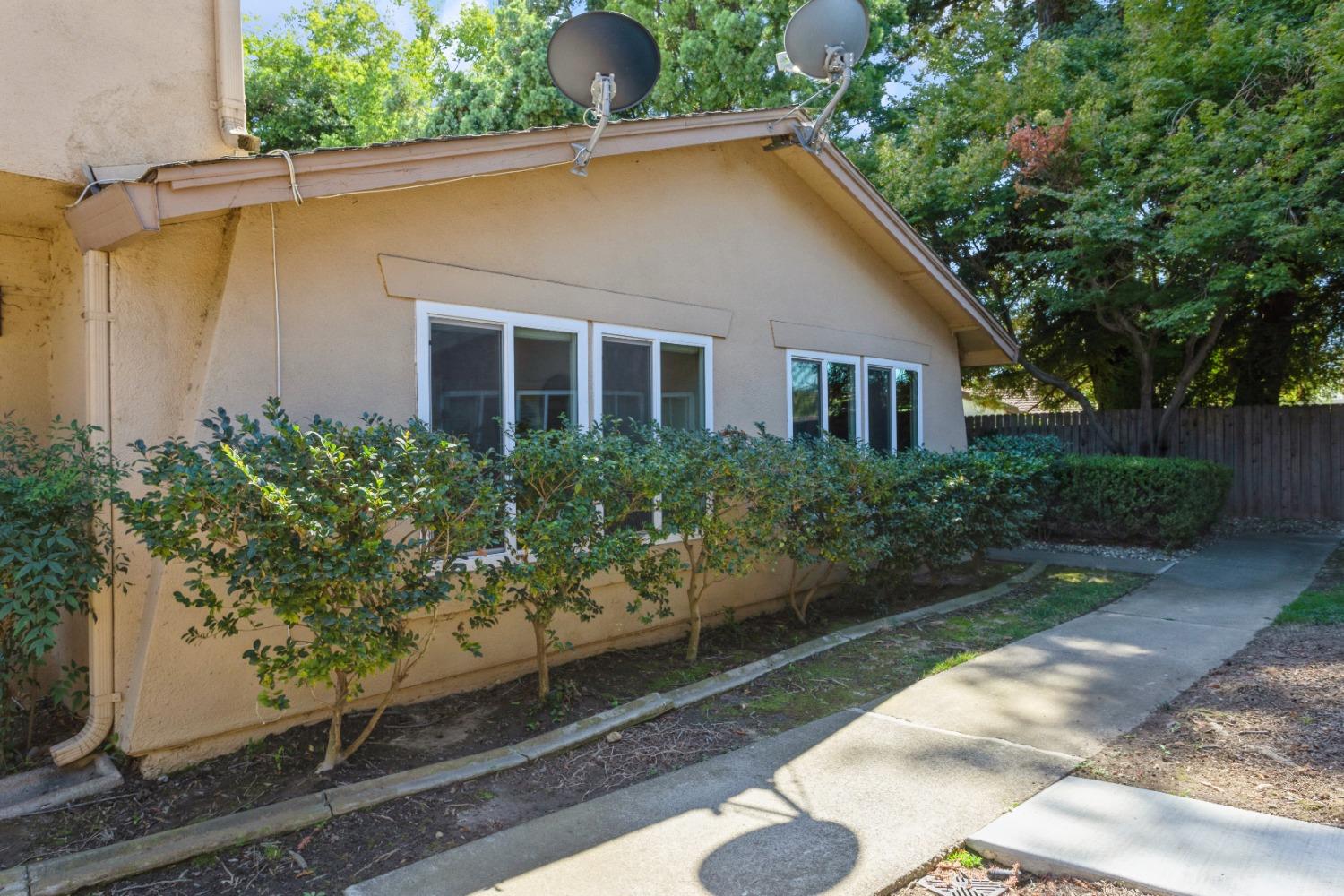 Photo #18: 223083967 Listing: Photo #18