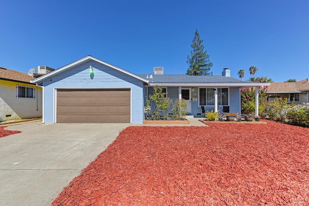 Photo of 2029 Edison Ave in Sacramento, CA