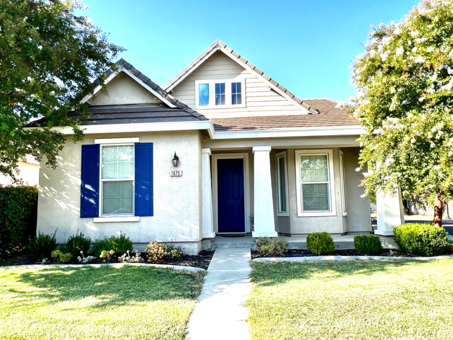 Photo of 1875 Dawnelle Wy in Sacramento, CA