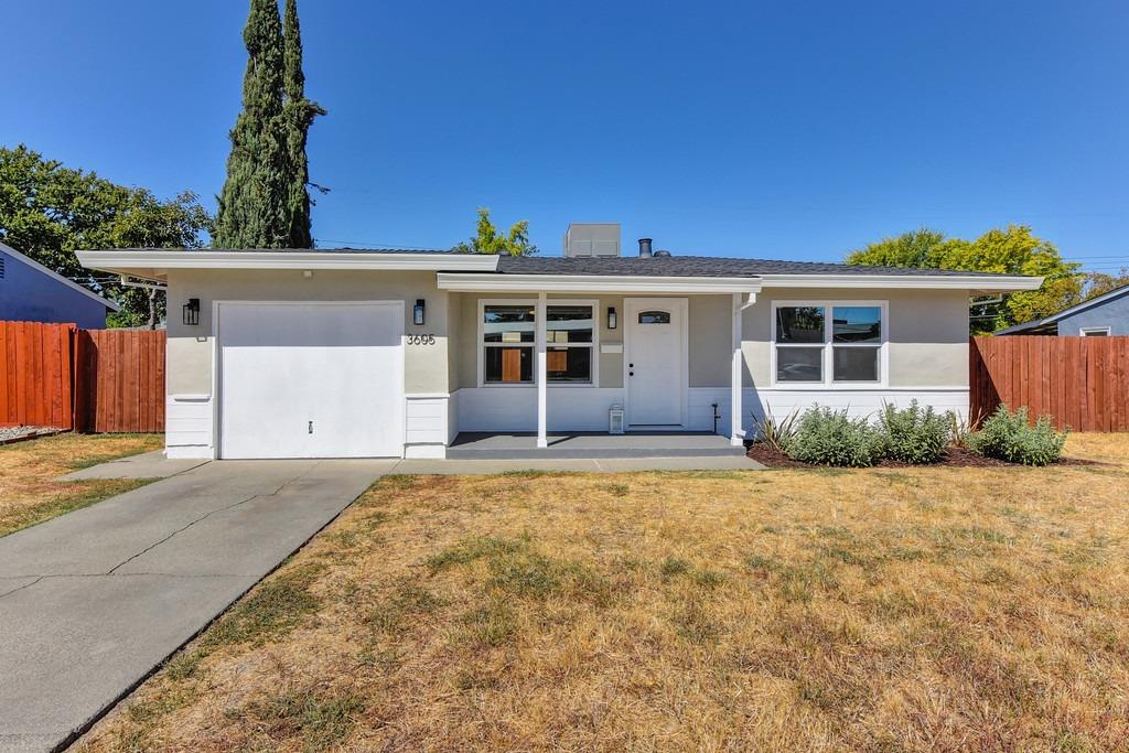 Photo of 3605 Alberta Ave in Sacramento, CA