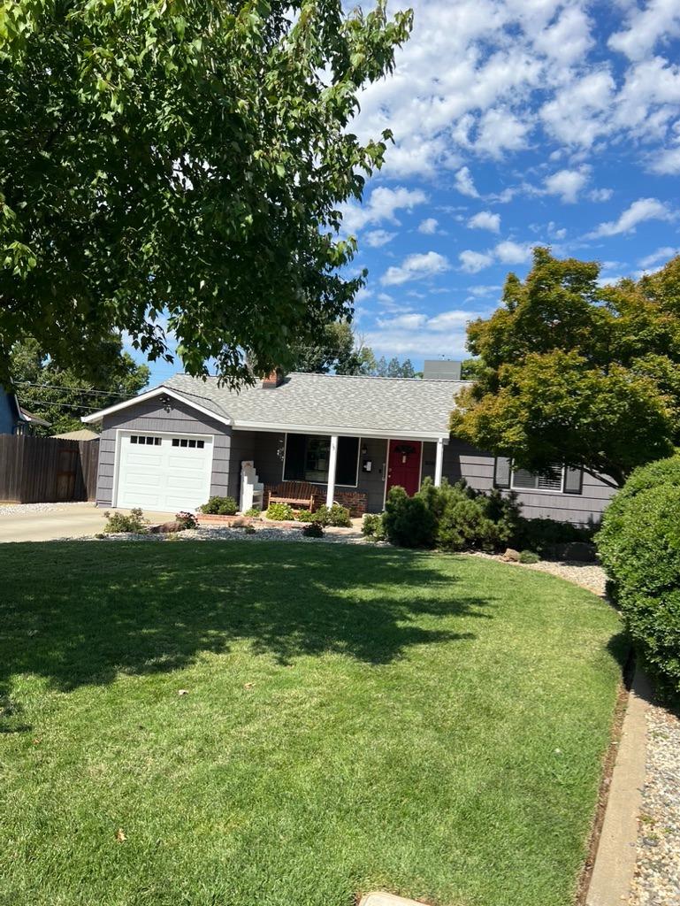 Photo of 3069 Bertis Dr in Sacramento, CA