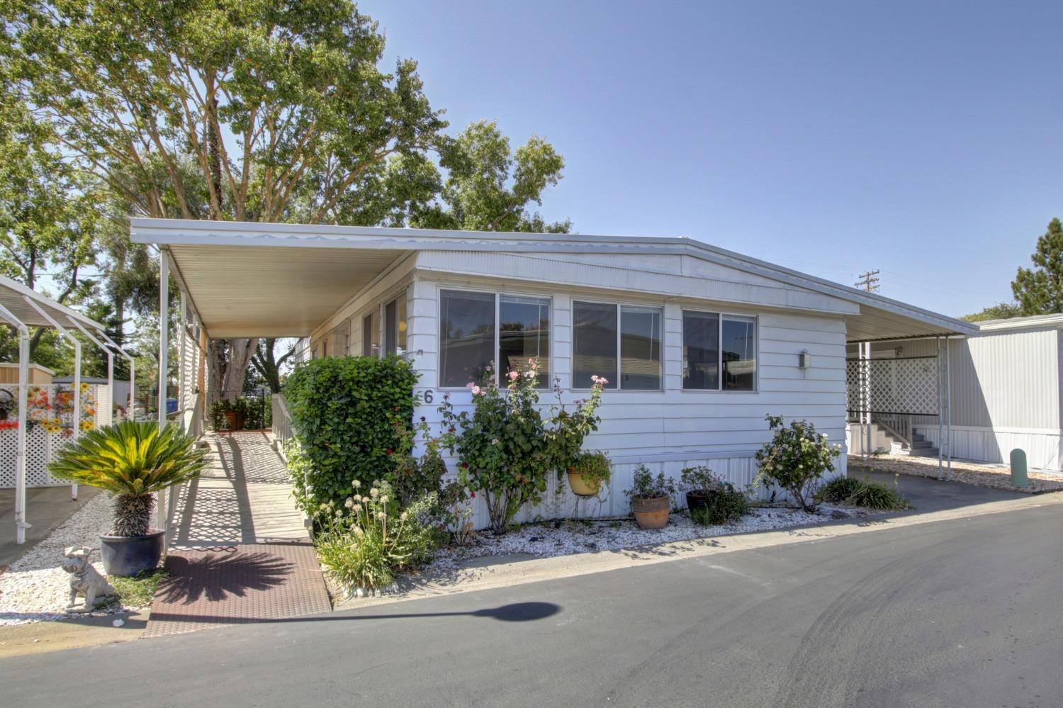 Photo of 5040 Jackson St #6 in North Highlands, CA