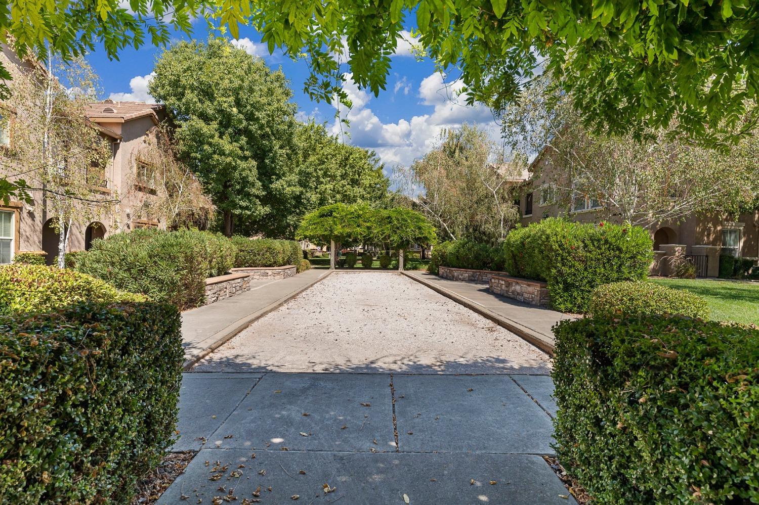 Photo #16: 223089628 Listing: Photo #16