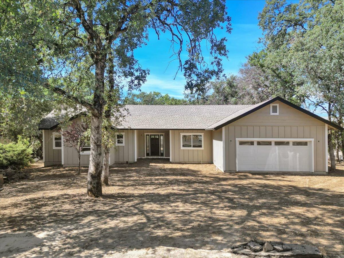 Canopy Court, Penn Valley, California image 1