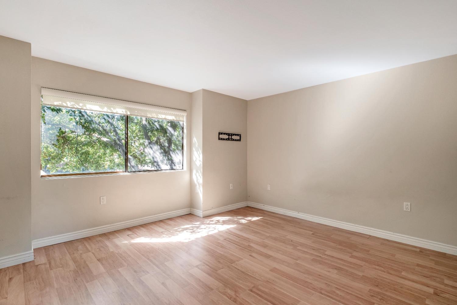 Photo #26: 223089682 Listing: Photo #26