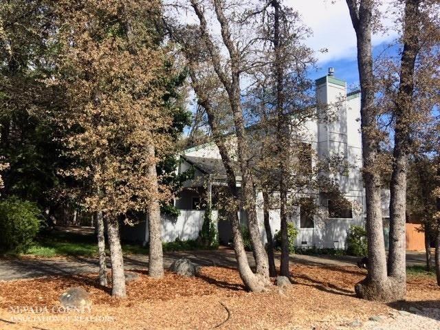Photo of 11497 Sandpiper Wy in Penn Valley, CA