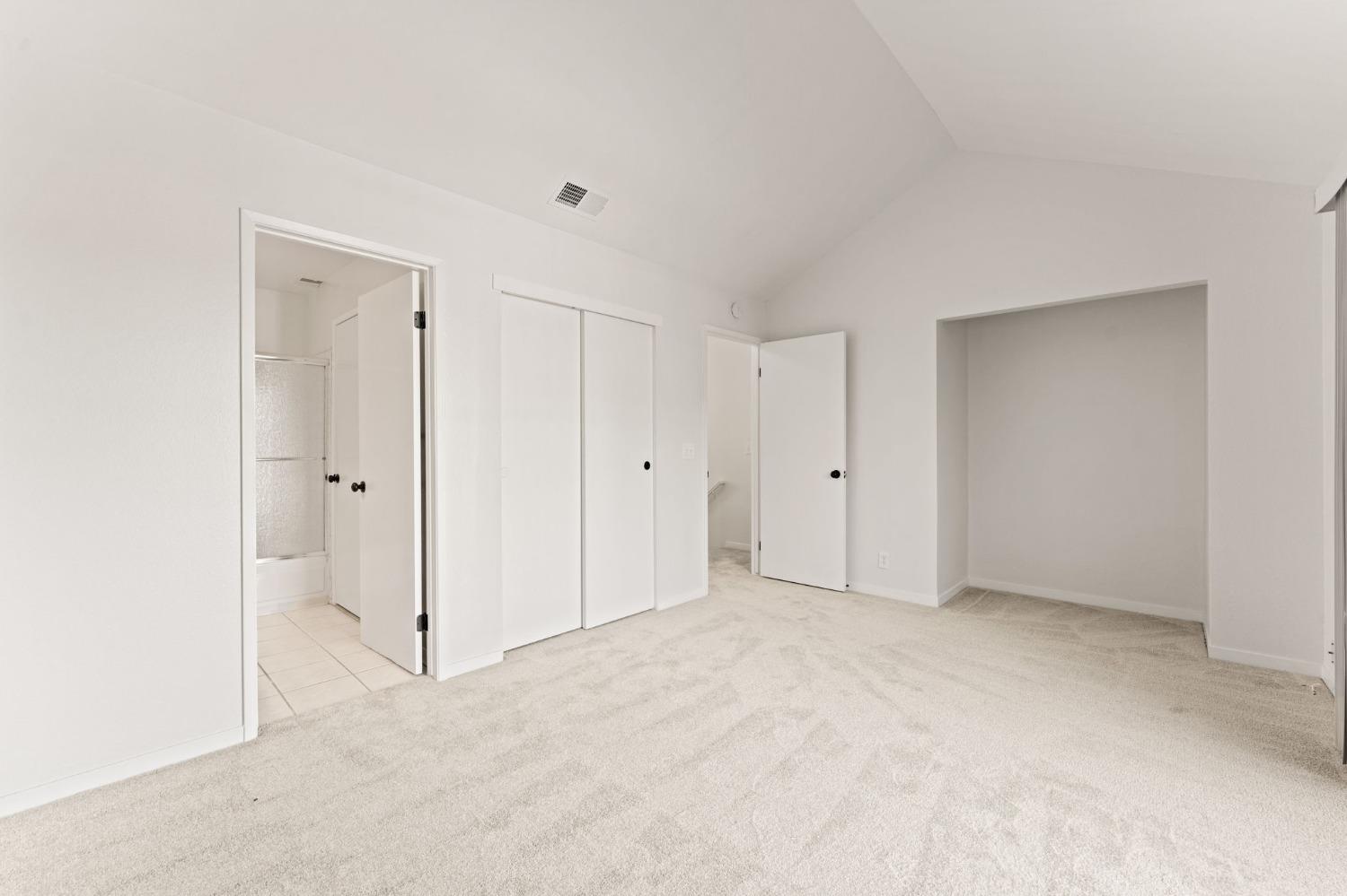 Photo #18: 223089680 Listing: Photo #18