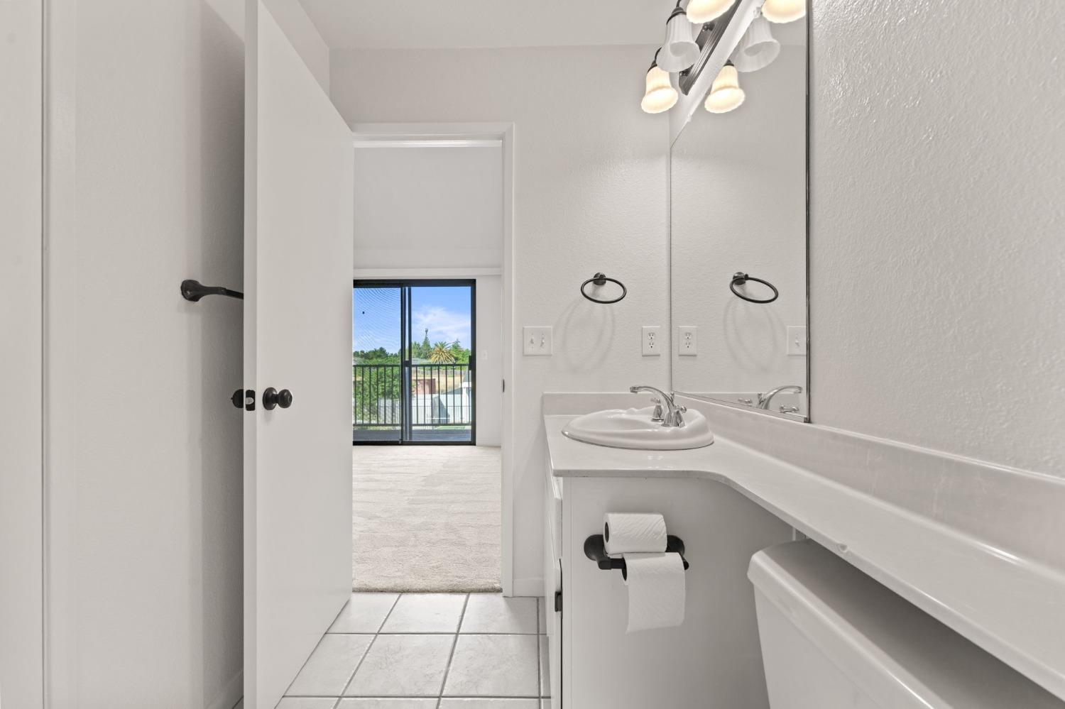 Photo #19: 223089680 Listing: Photo #19