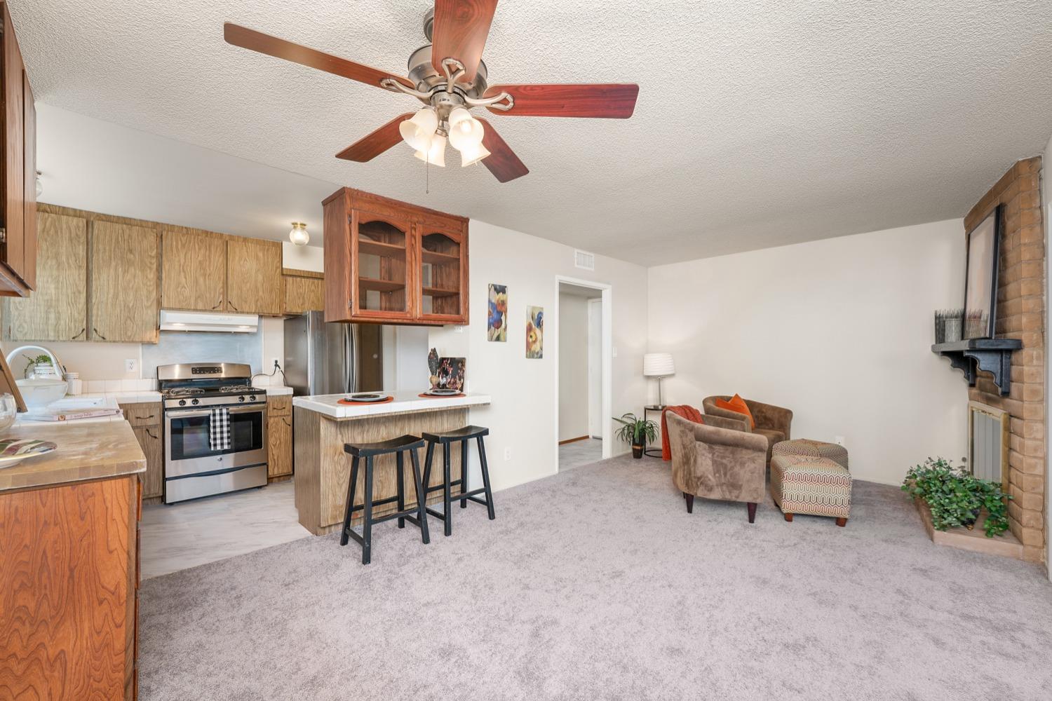 Photo #17: 223089527 Listing: Photo #17