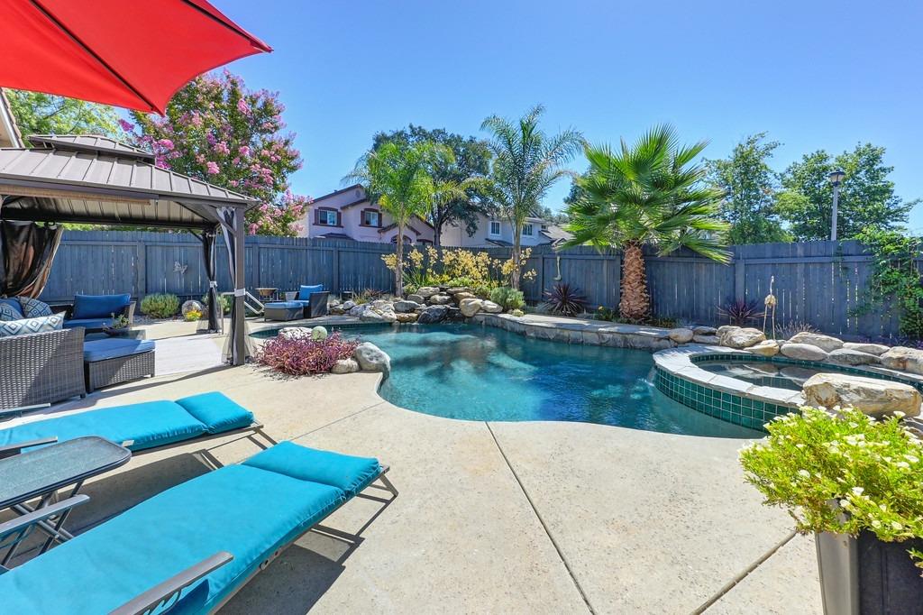 Photo of 4901 Brittany Ct in Rocklin, CA