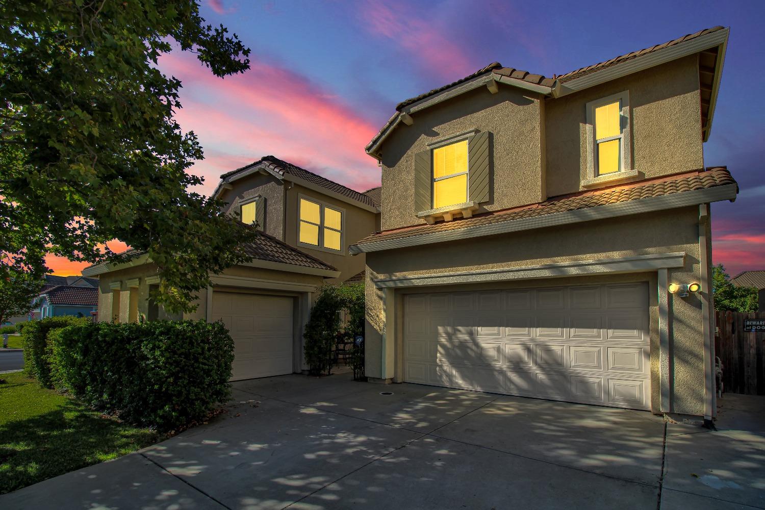 Photo of 5601 Mingee Wy in Elk Grove, CA