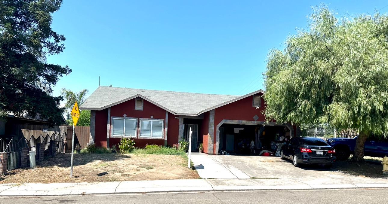 Photo of 15864 Sassafras Dr in Delhi, CA