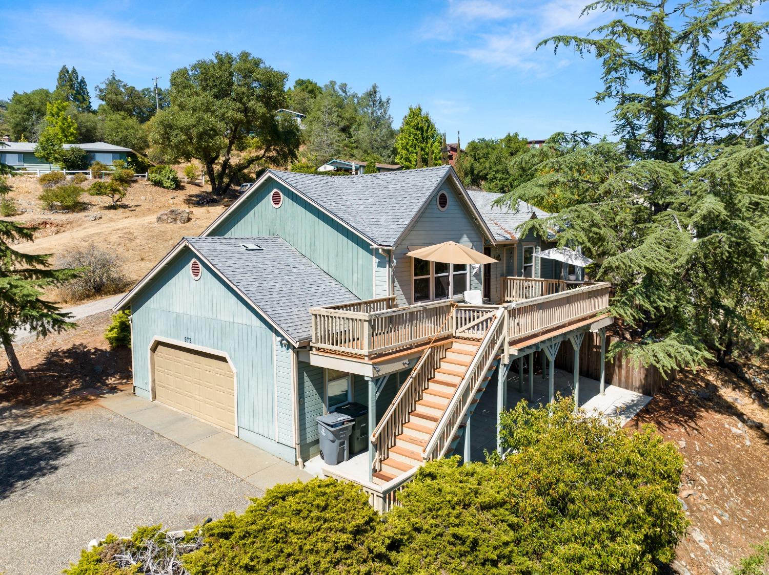 Photo of 973 Auburn Ravine Rd in Auburn, CA