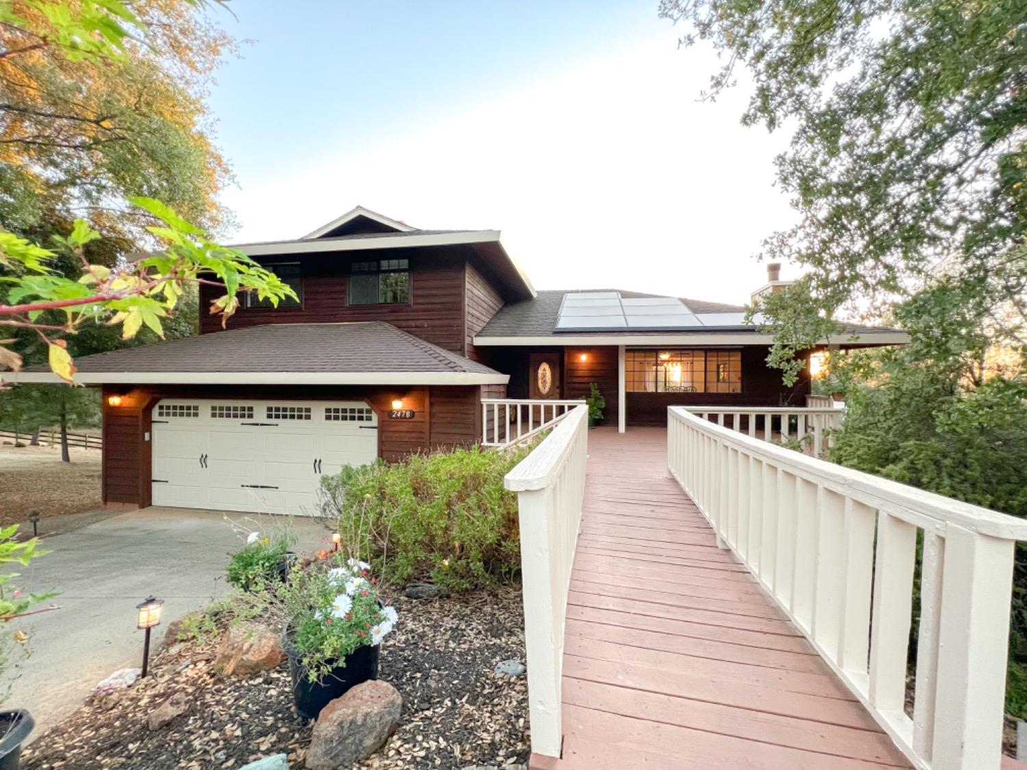 Photo of 2478 Big Dipper Ct in Cool, CA