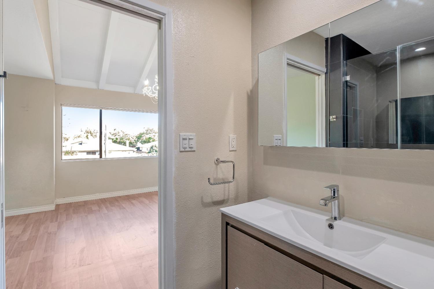 Photo #34: 223089682 Listing: Photo #34