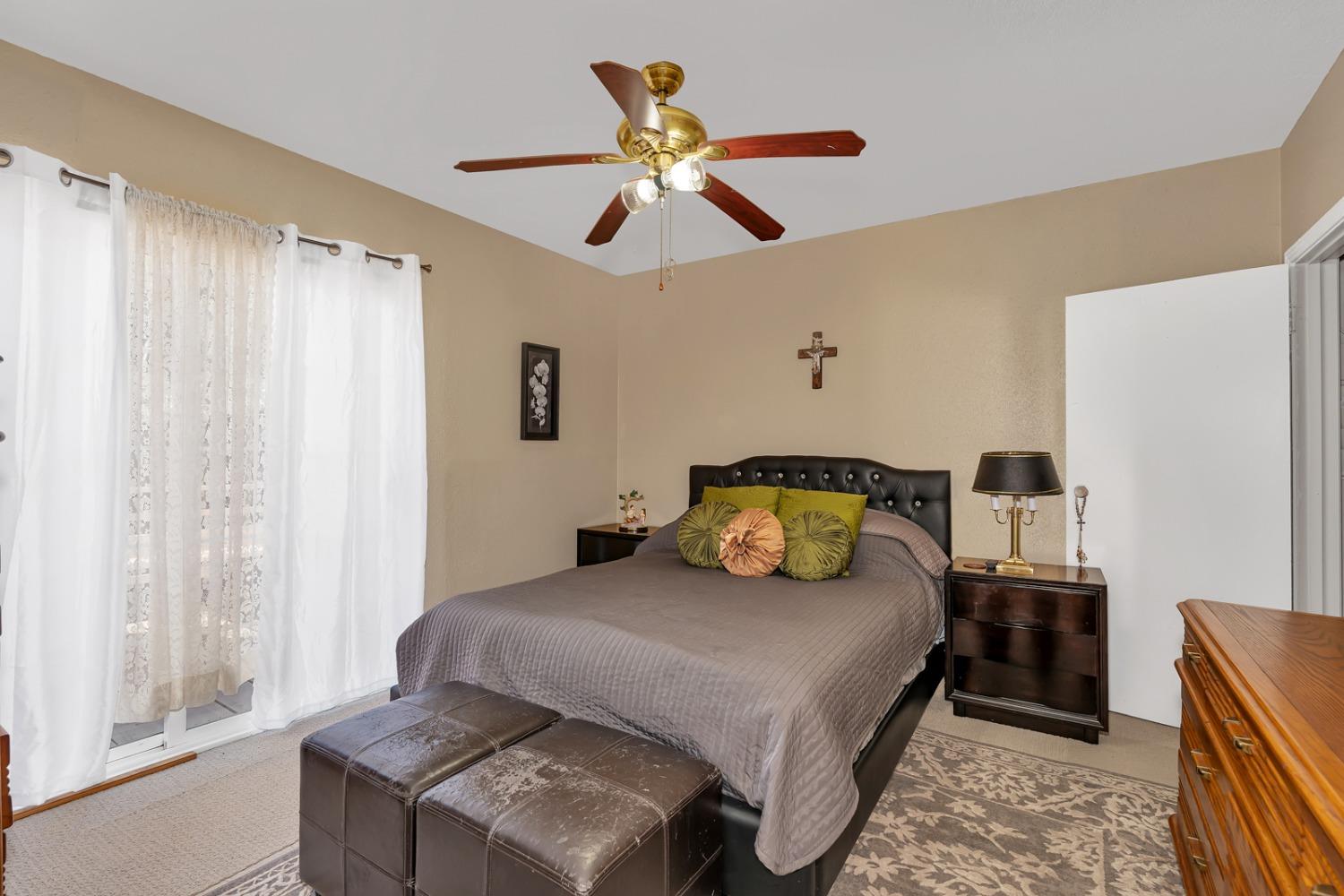 Detail Gallery Image 22 of 58 For 1141 California Ave, Dos Palos,  CA 93620 - 4 Beds | 2/1 Baths