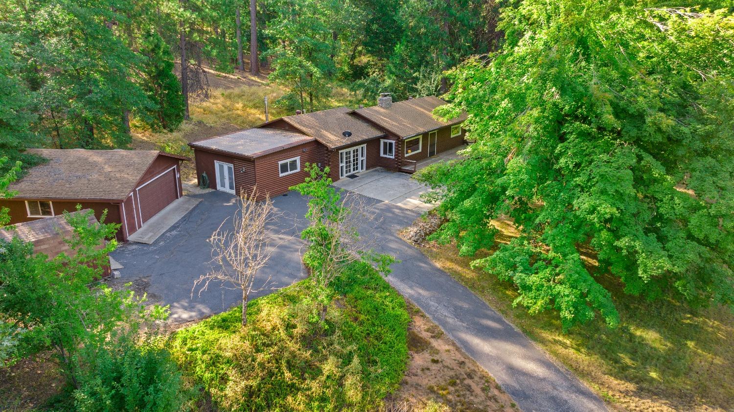 Photo of 13069 Allison Ranch Rd in Grass Valley, CA