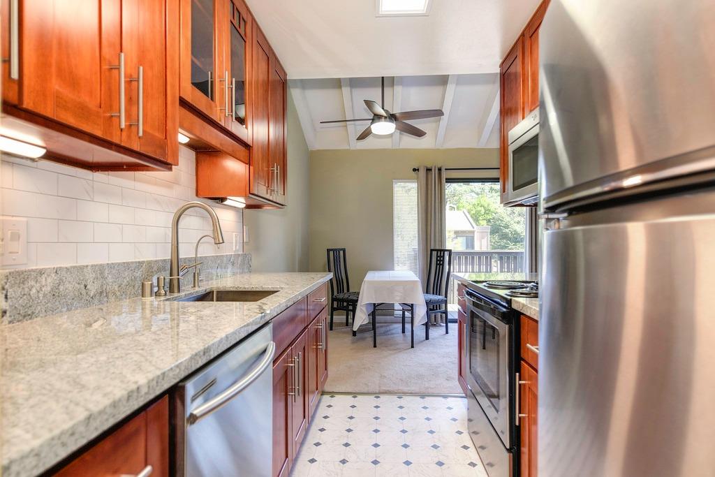 Photo #15: 223089581 Listing: Photo #15