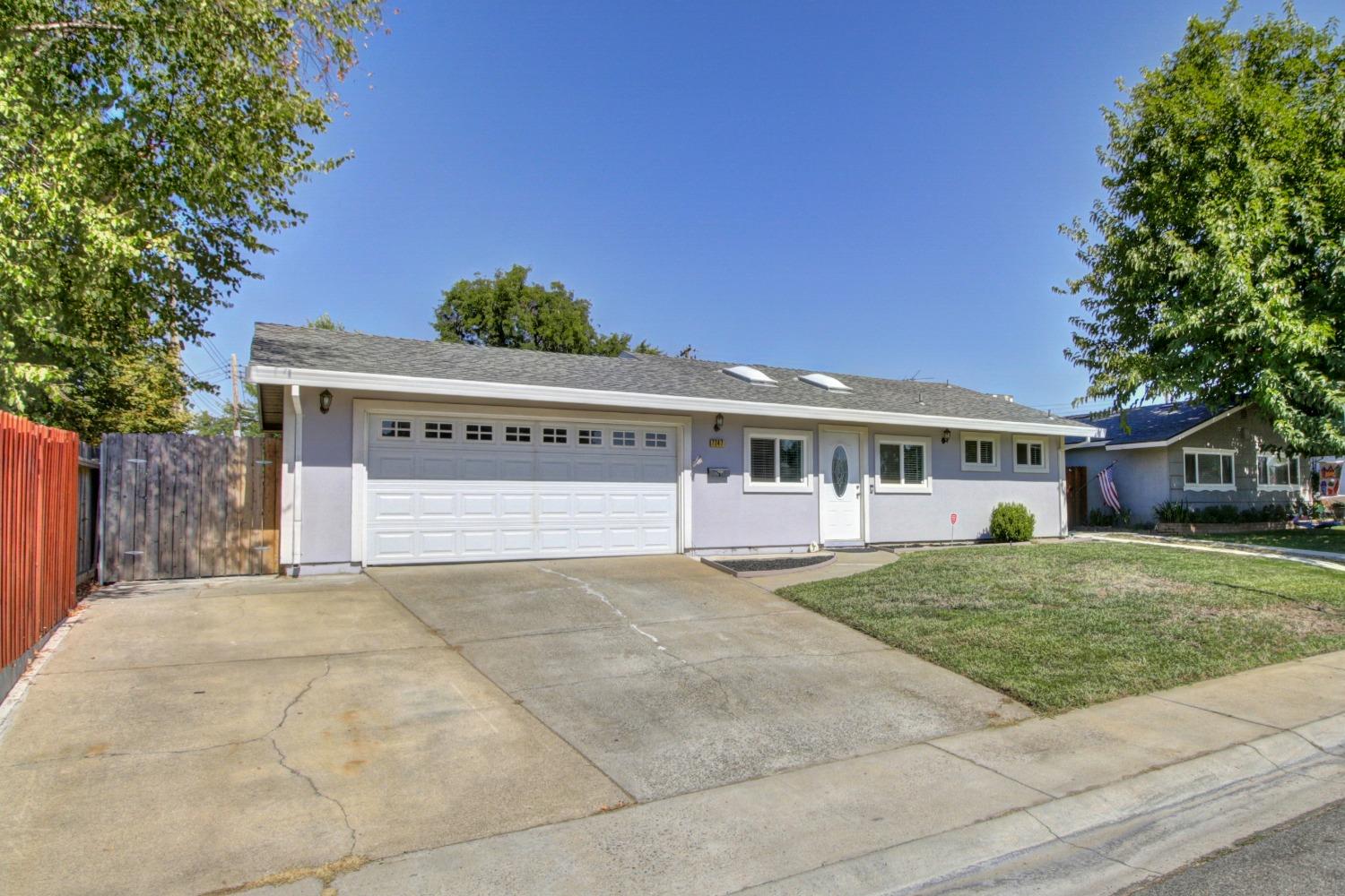 Photo of 7247 Calvin Dr in Citrus Heights, CA