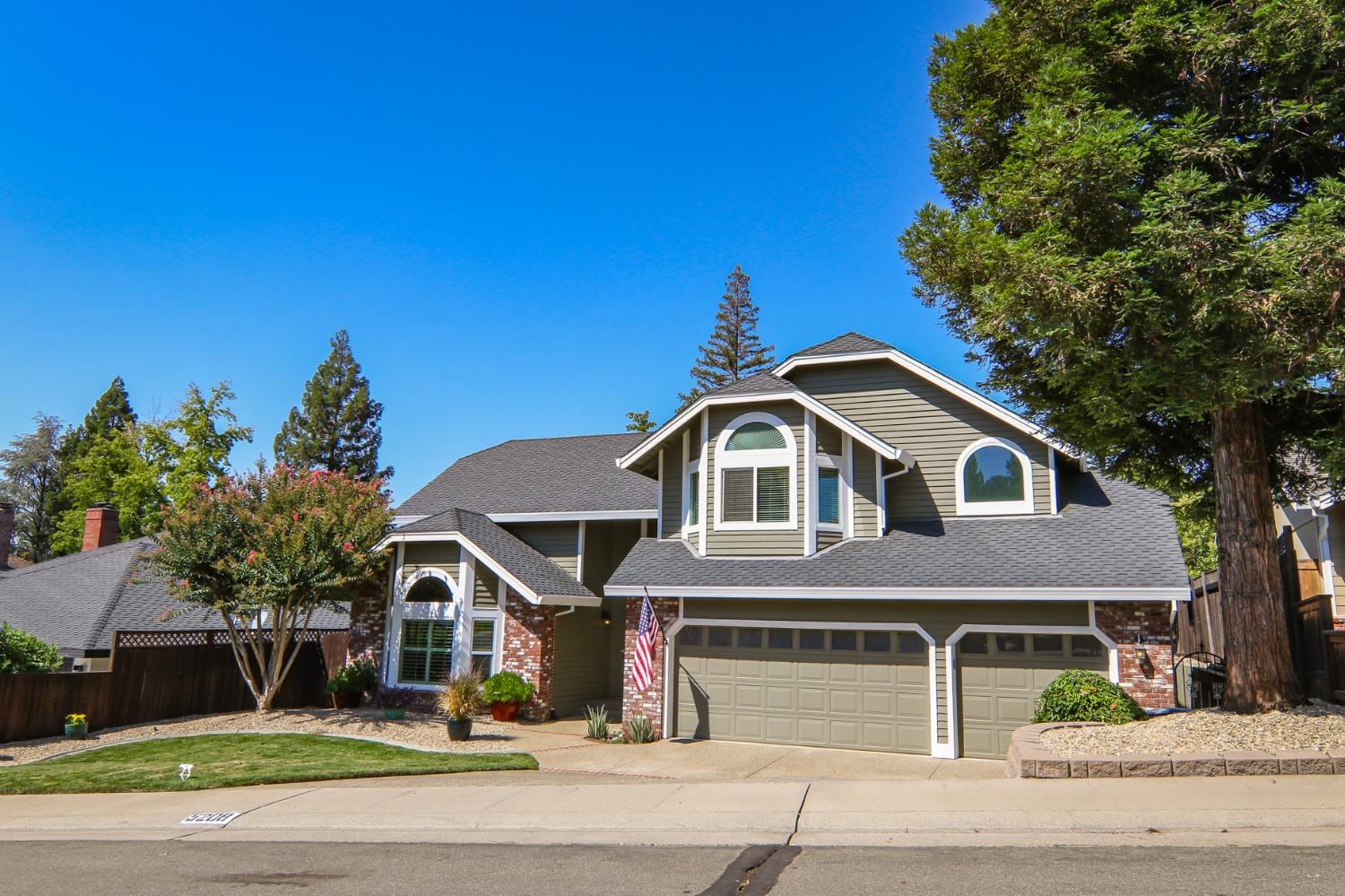 Photo of 5208 Par Pl in Rocklin, CA