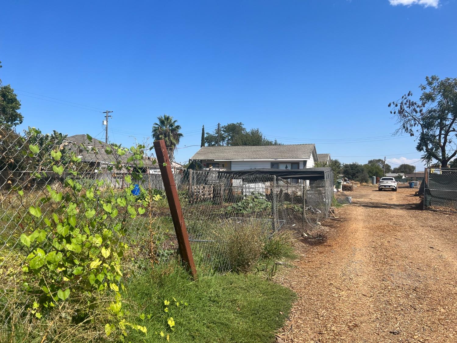 Photo of 8701 E Stockton Blvd in Sacramento, CA