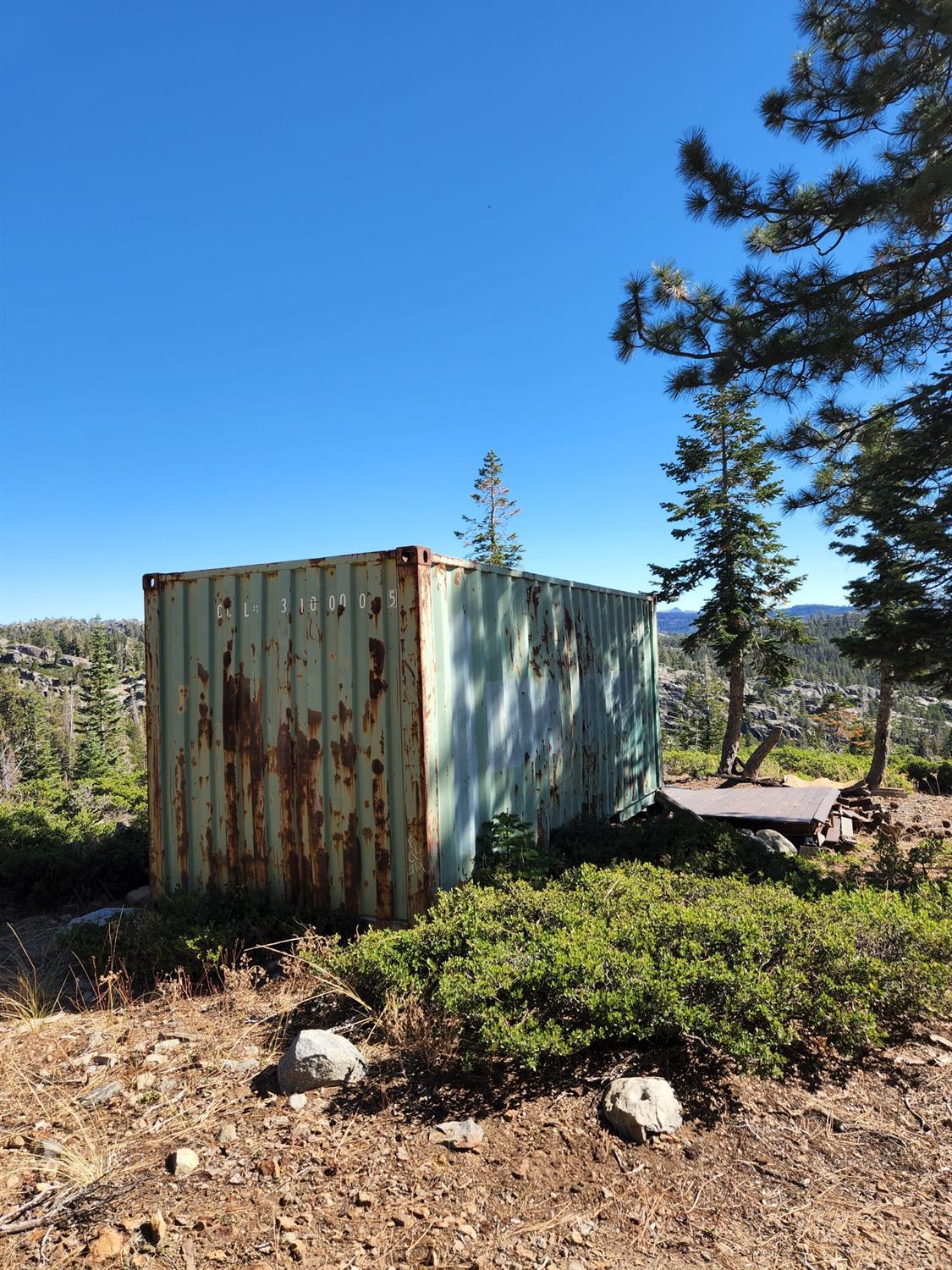 Forest Route 19, Emigrant Gap, California image 4