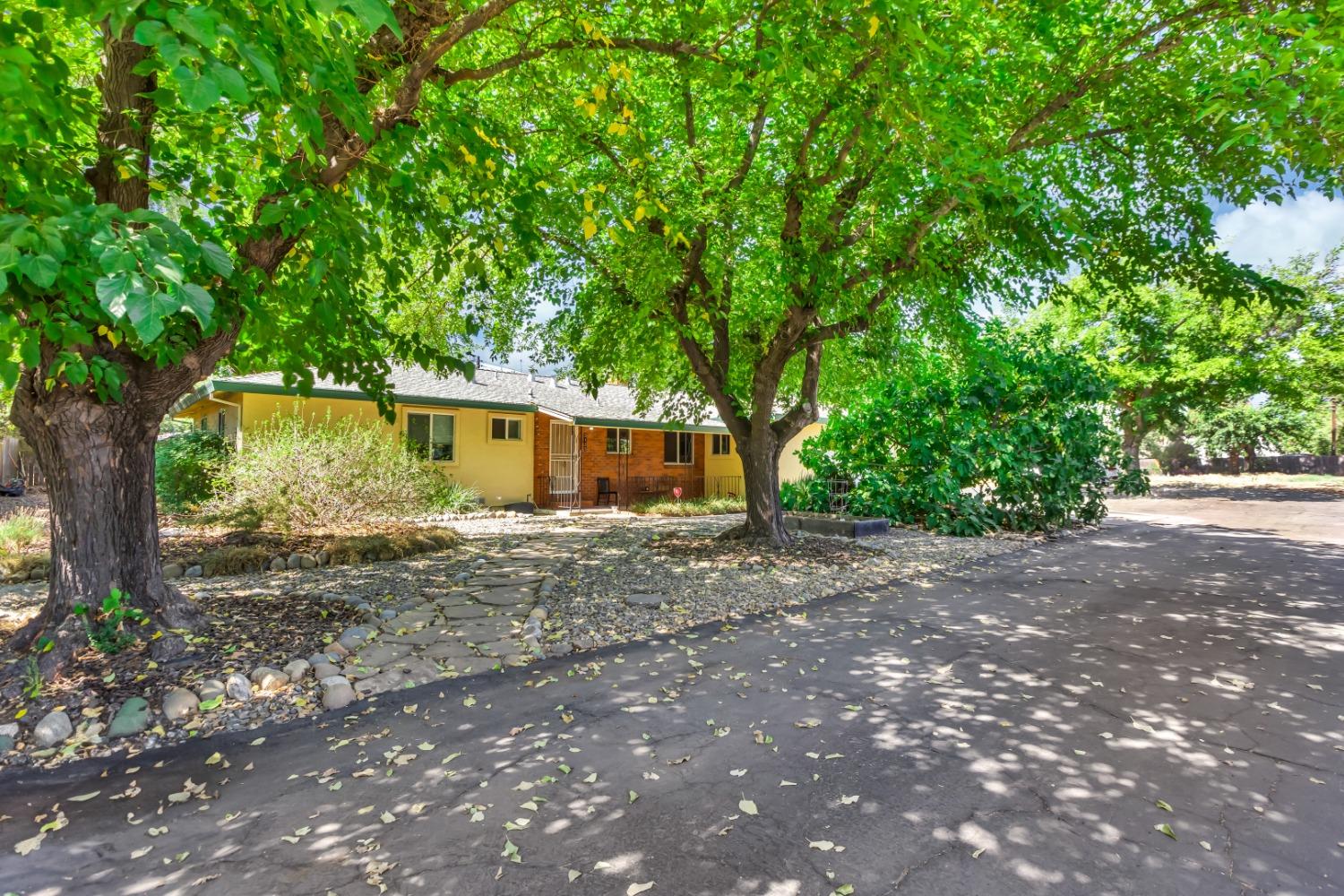 Photo of 3125 Colorado St in Carmichael, CA