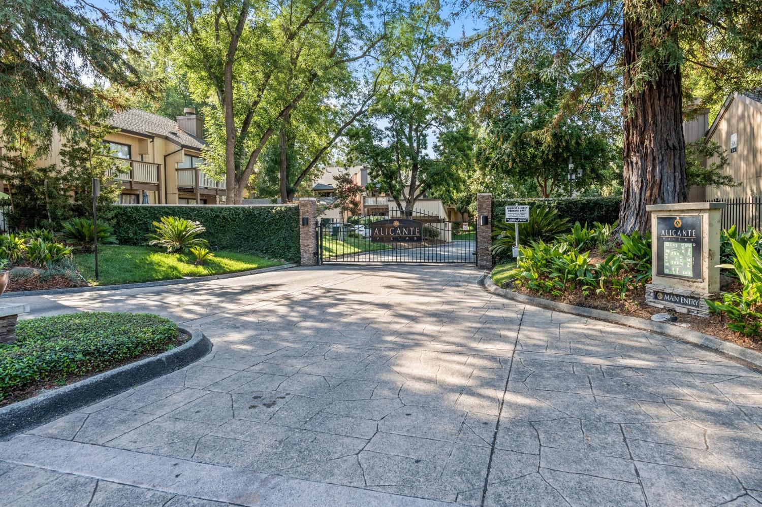 Photo #2: 223090596 Listing 