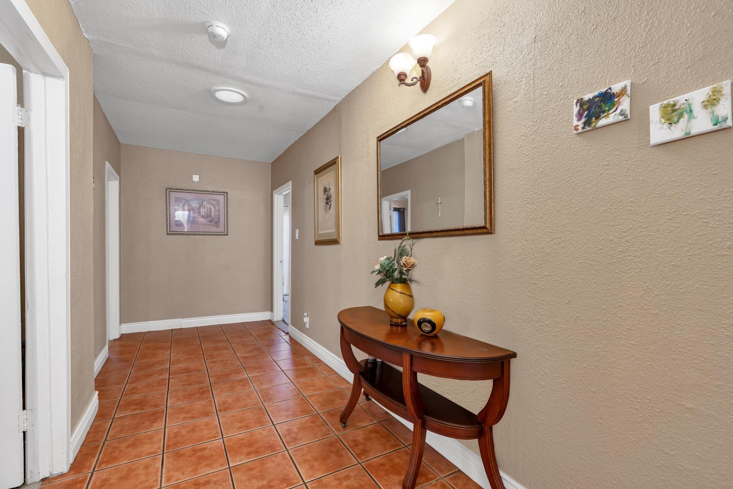 Detail Gallery Image 16 of 58 For 1141 California Ave, Dos Palos,  CA 93620 - 4 Beds | 2/1 Baths