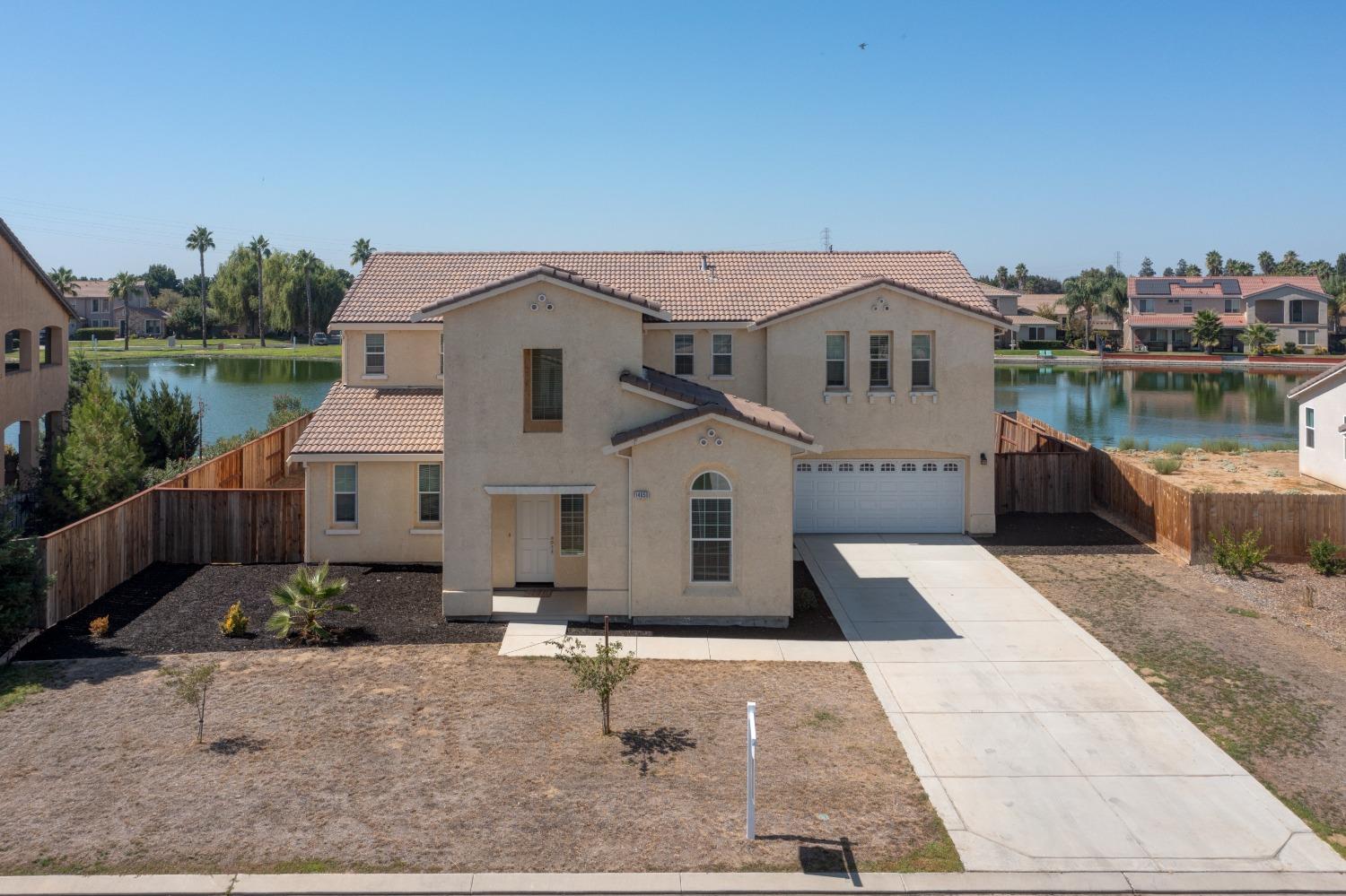 Detail Gallery Image 1 of 1 For 14650 Spanish Bay, Chowchilla,  CA 93610 - 5 Beds | 4 Baths
