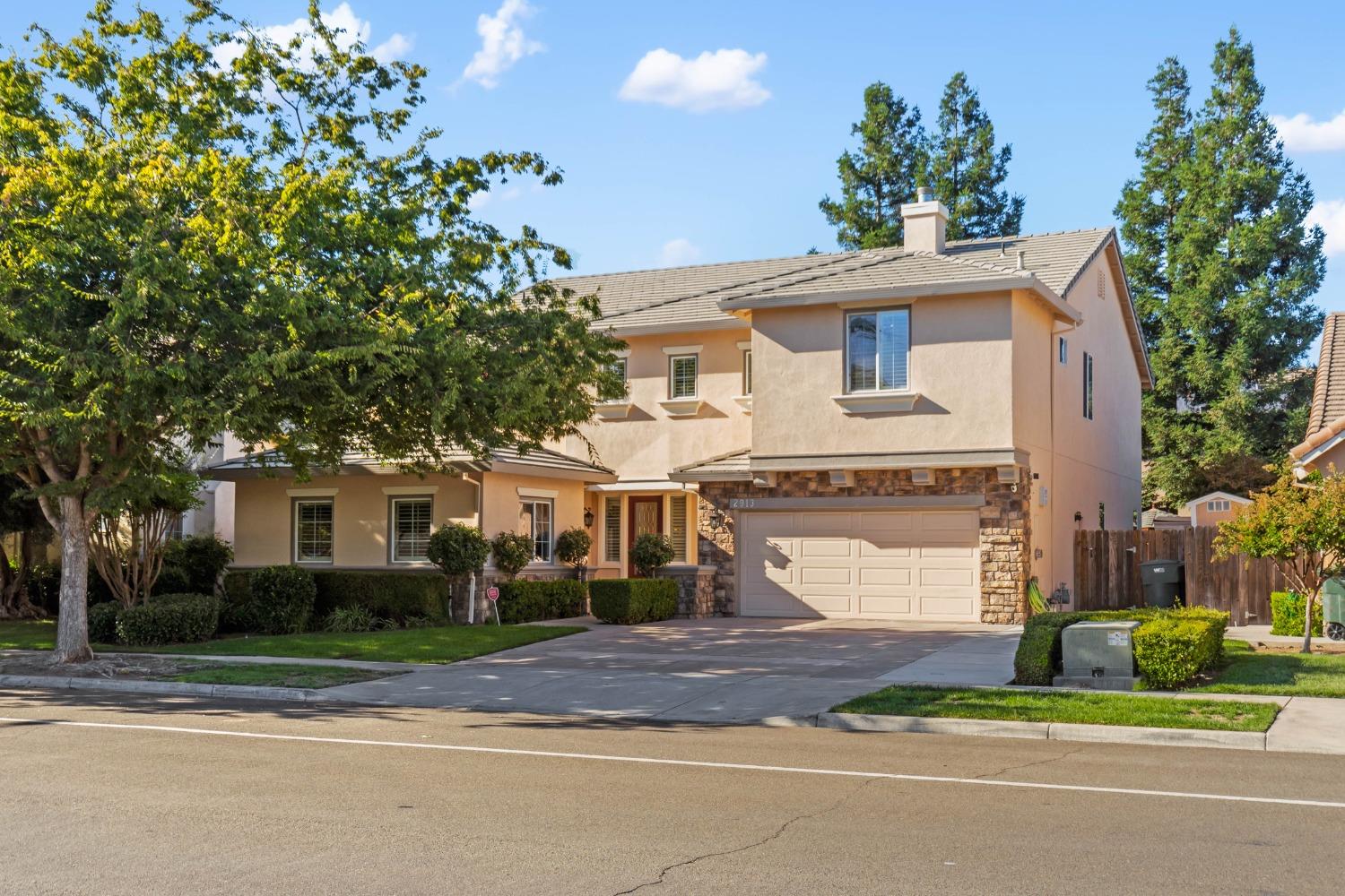 Photo of 2913 Hillglen Ave in Modesto, CA