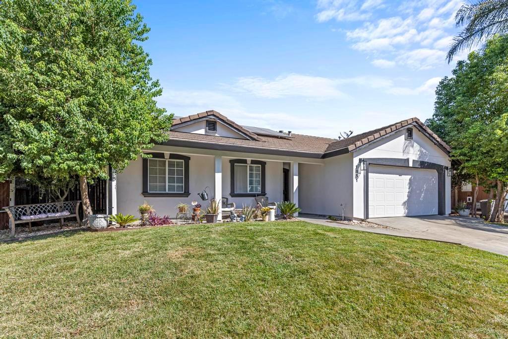 Photo of 1851 Pebble Beach Dr in Yuba City, CA