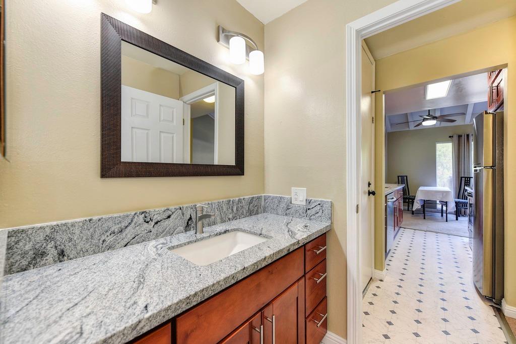 Photo #17: 223089581 Listing: Photo #17
