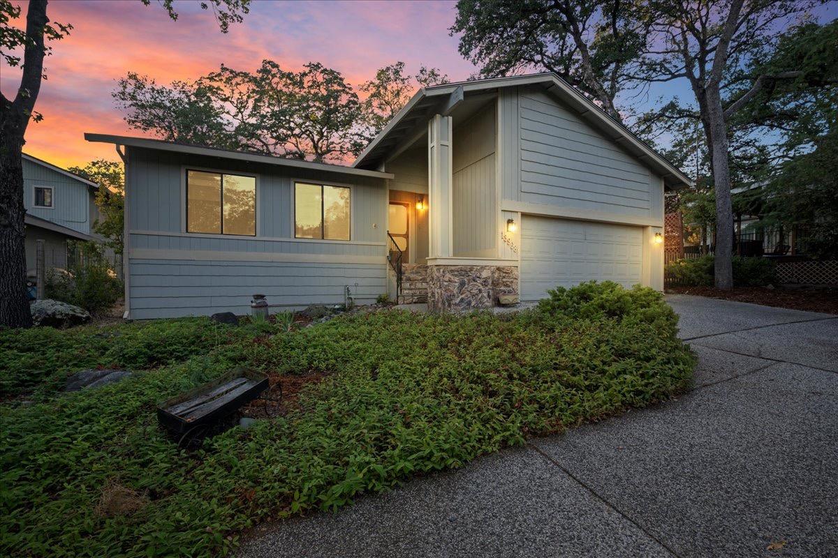 Photo of 13968 Sun Forest Dr in Penn Valley, CA