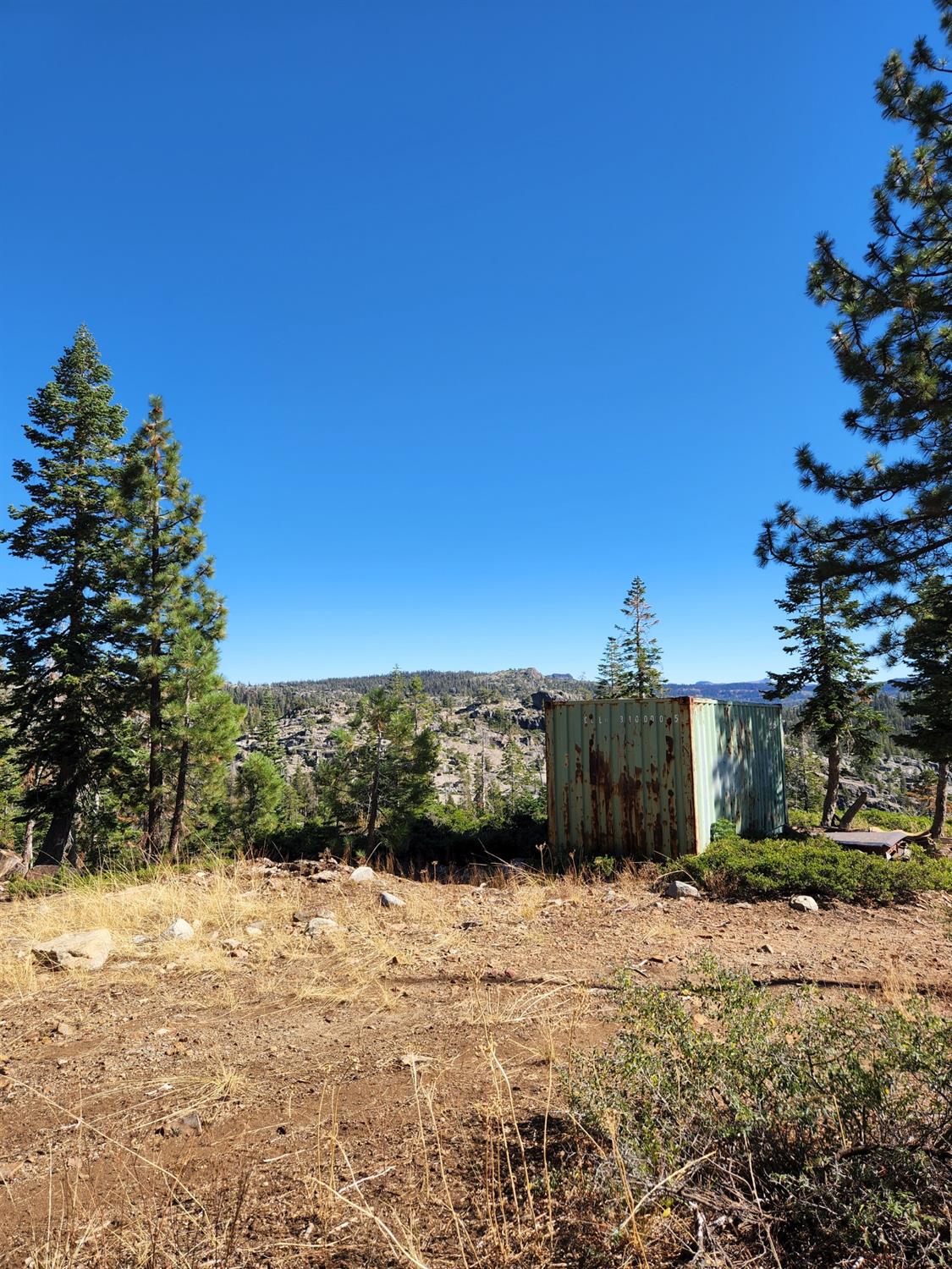 Forest Route 19, Emigrant Gap, California image 18