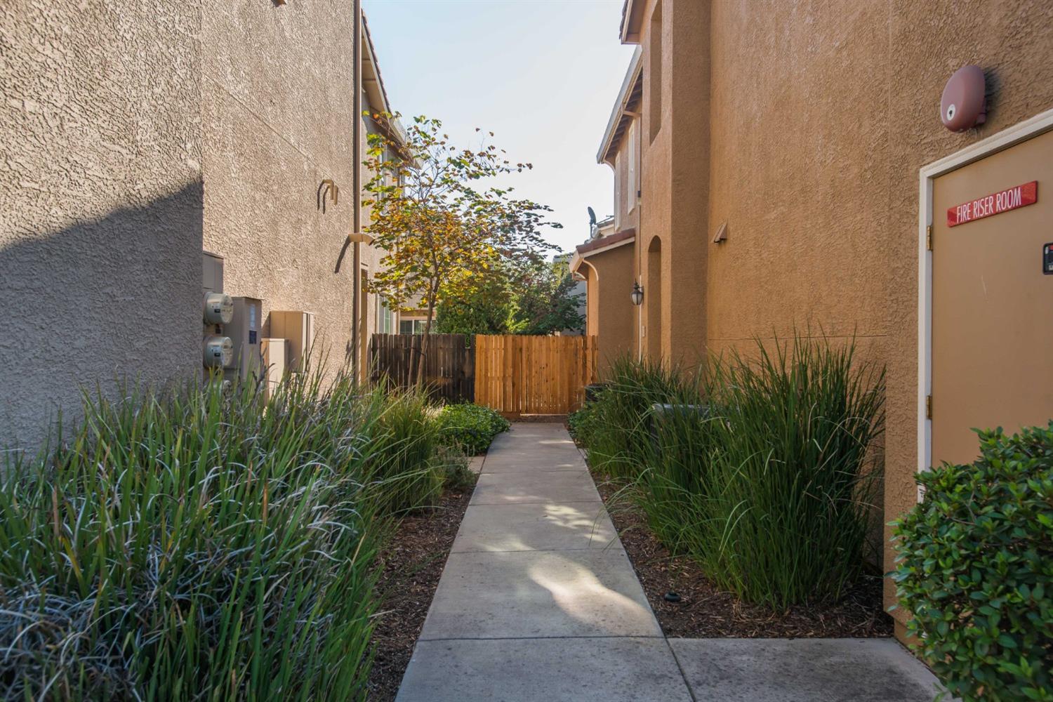 Photo #30: 223087522 Listing: Photo #30