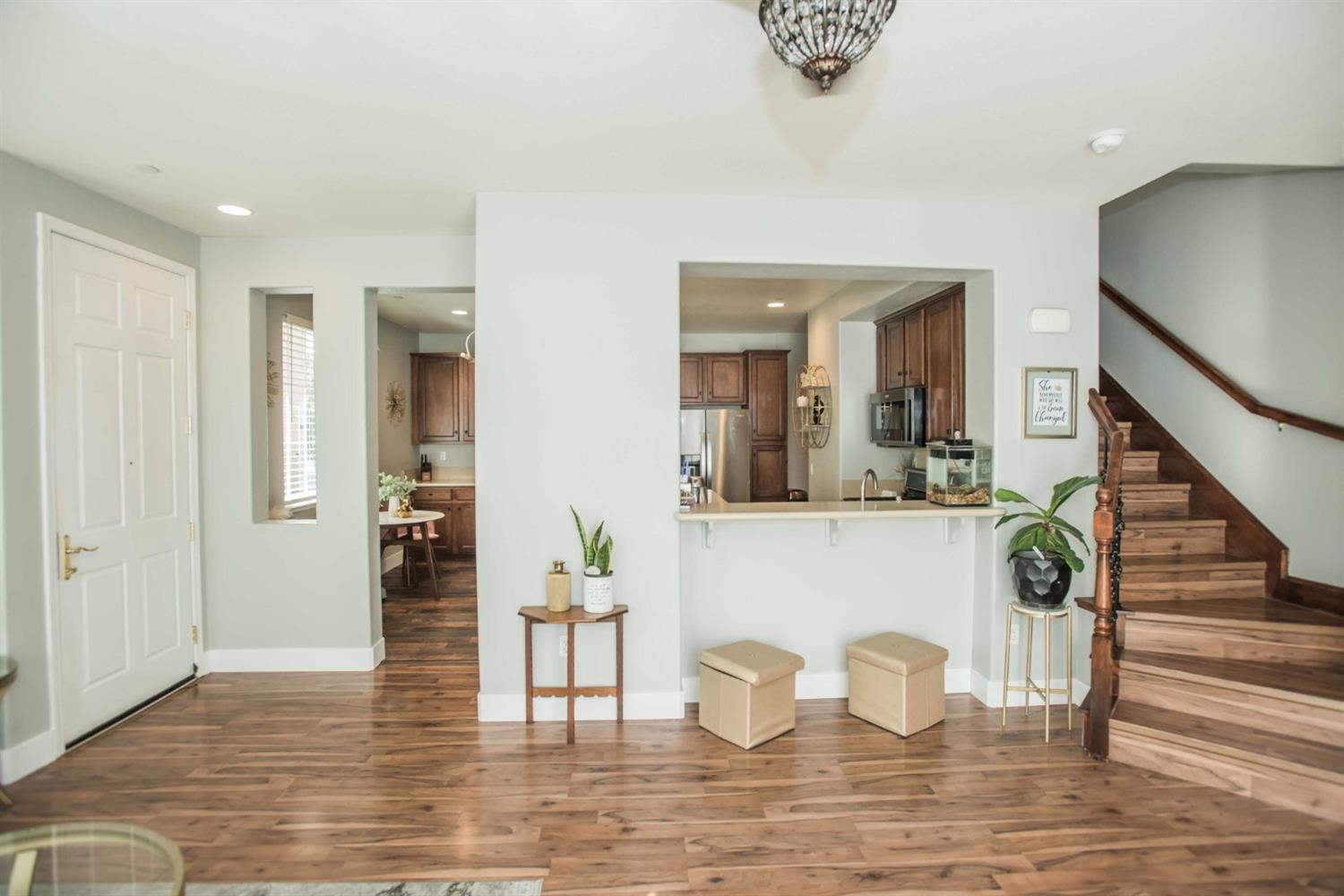 Photo #13: 223087522 Listing: Photo #13