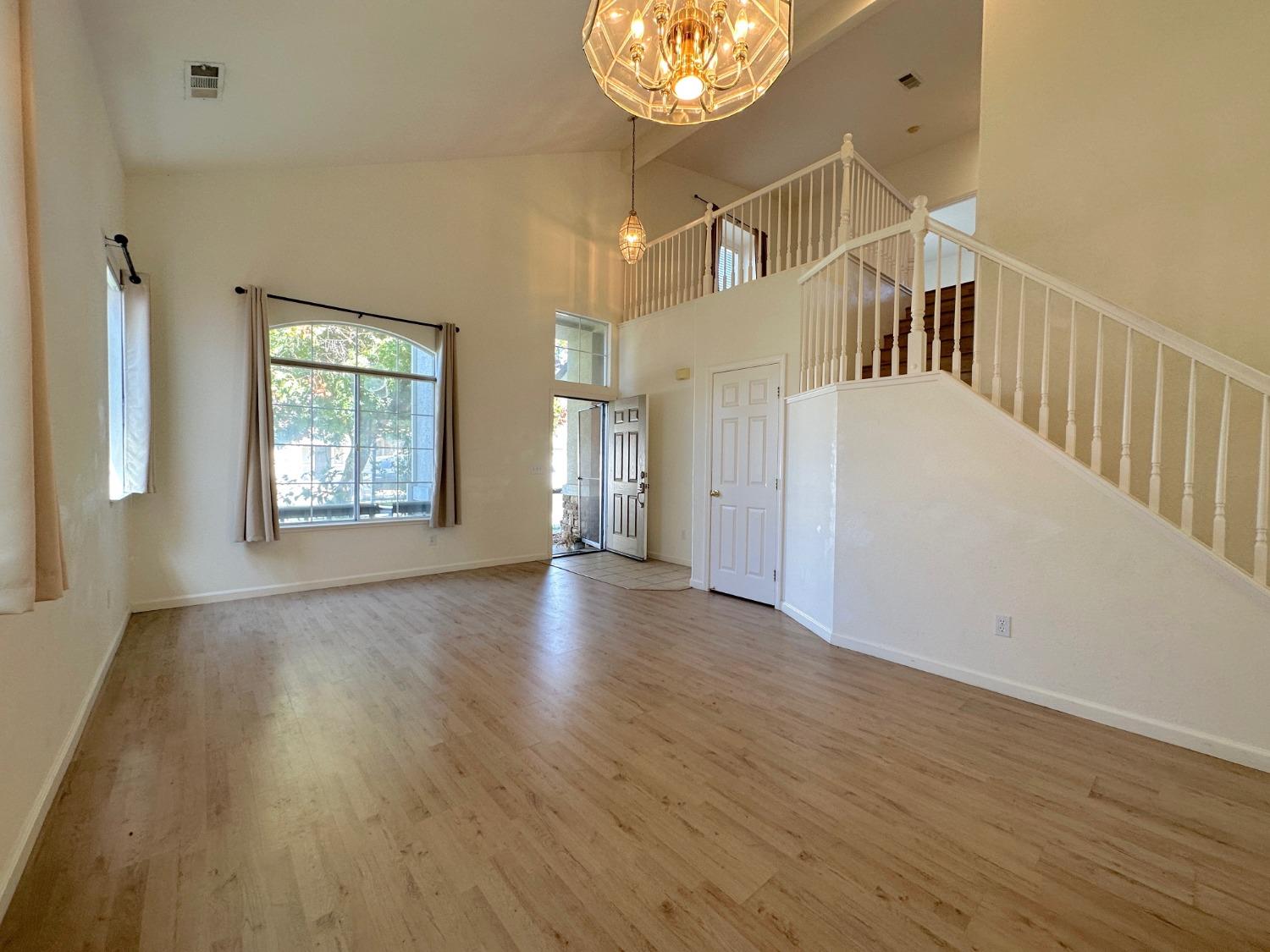Photo of 1460 Blush St in Manteca, CA