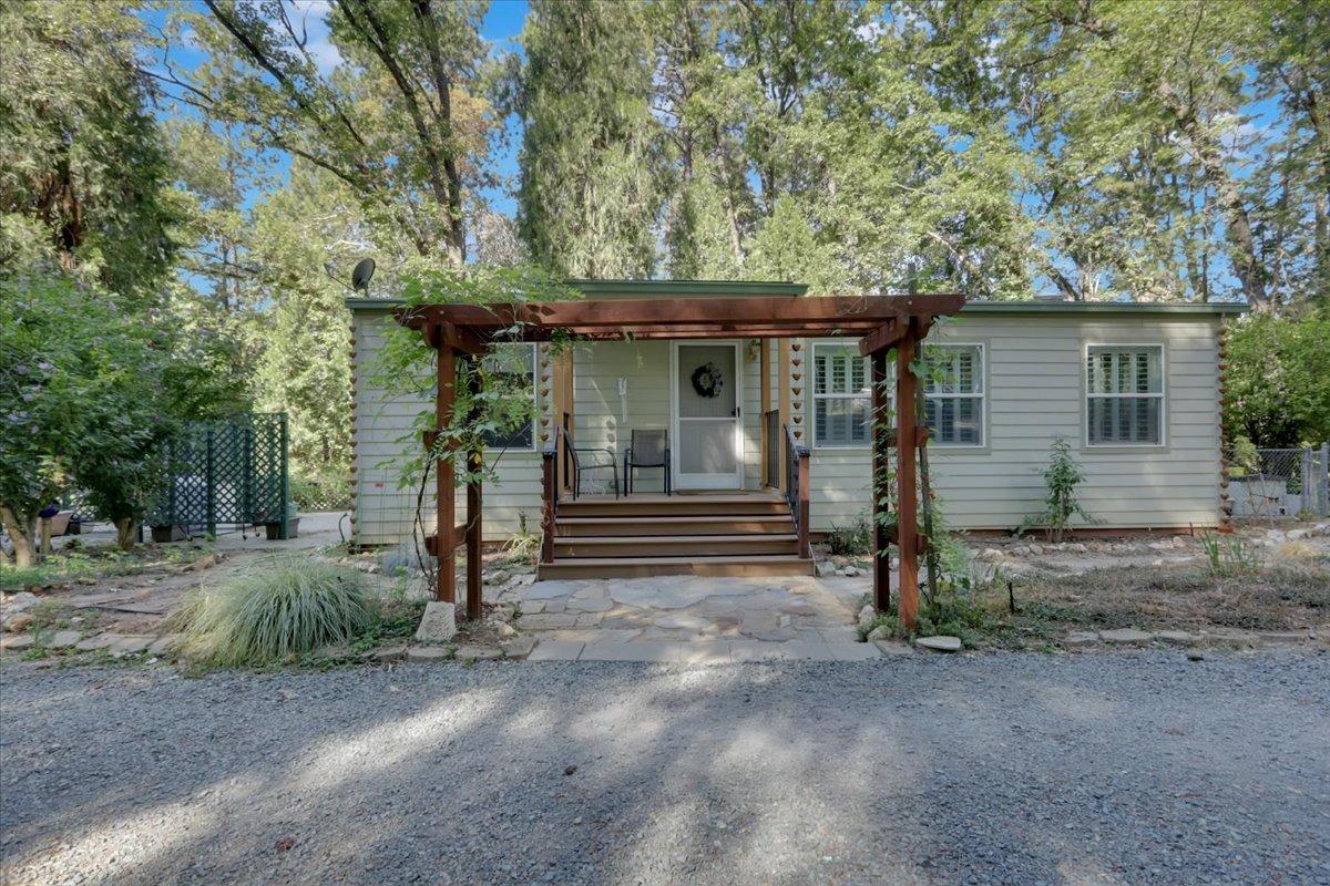 Photo of 12796 Blue Jay Ct in Grass Valley, CA