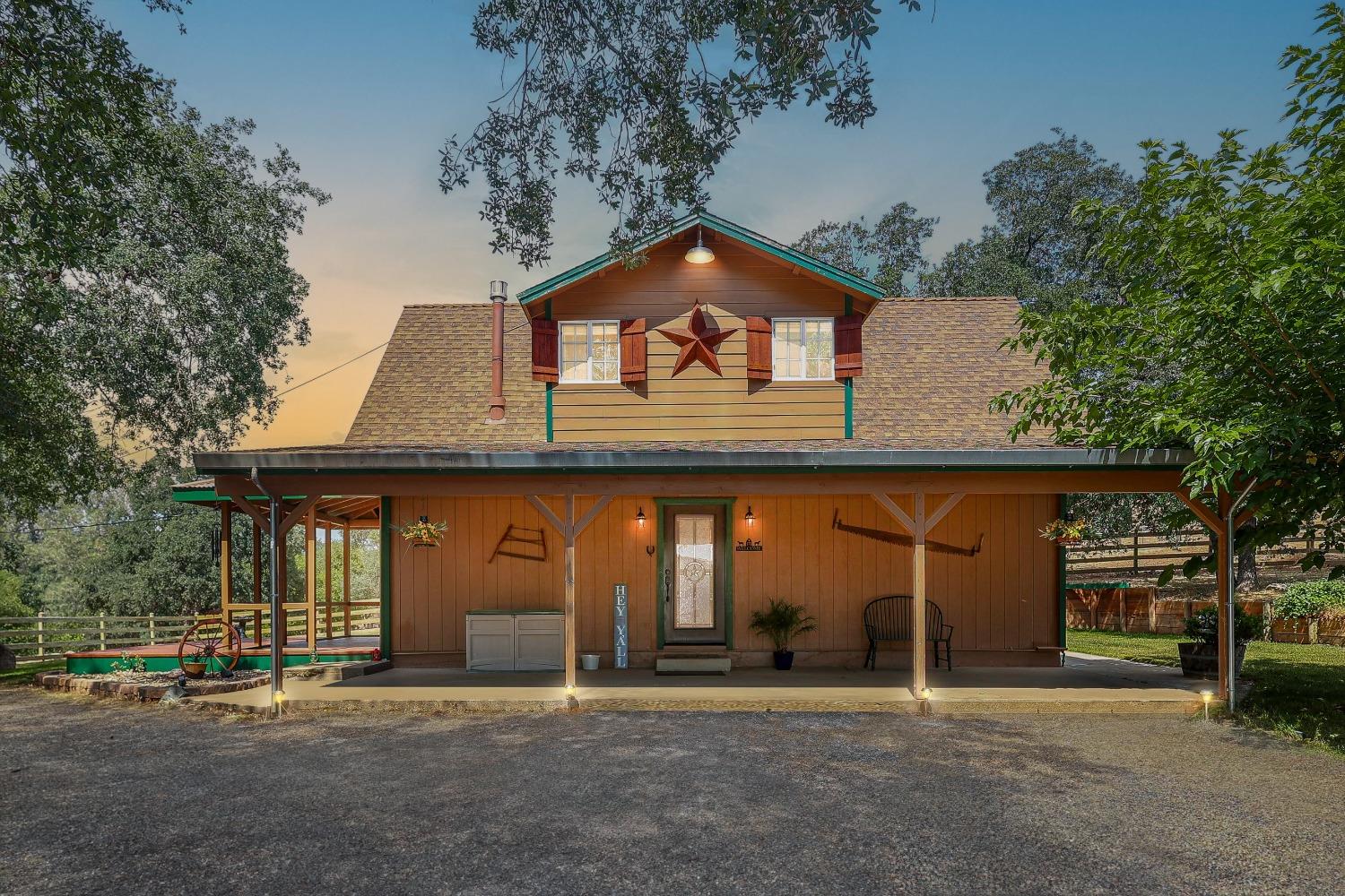 Photo of 20463 Silver Dawn Dr in Sonora, CA