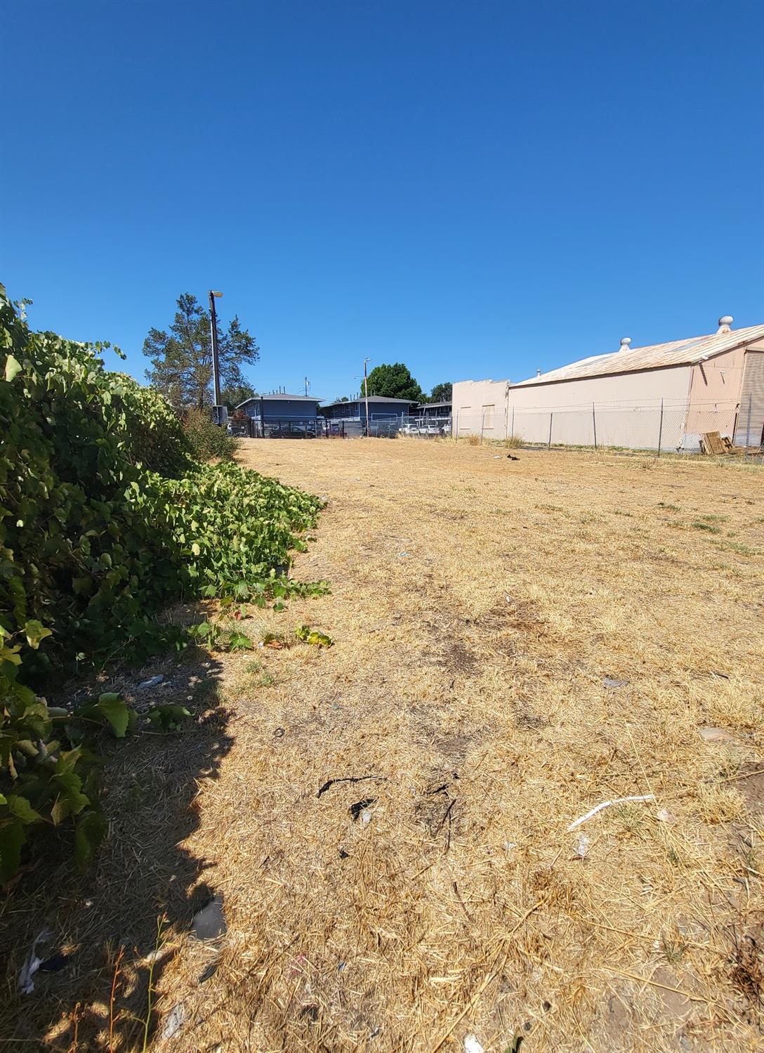 Photo of 2562 Rio Linda Blvd in Sacramento, CA