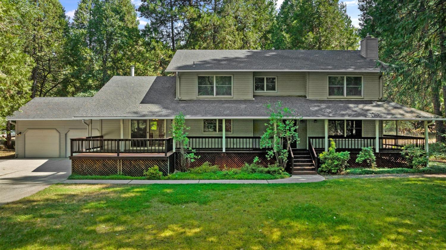 Photo of 12528 Rattlesnake Rd in Grass Valley, CA