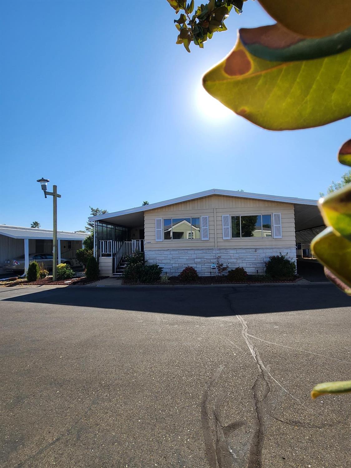 Photo of 7609 Pintail Cir in Citrus Heights, CA
