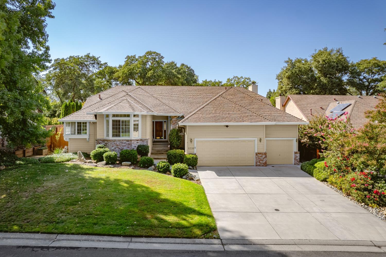 Photo of 1230 Downieville Dr in El Dorado Hills, CA