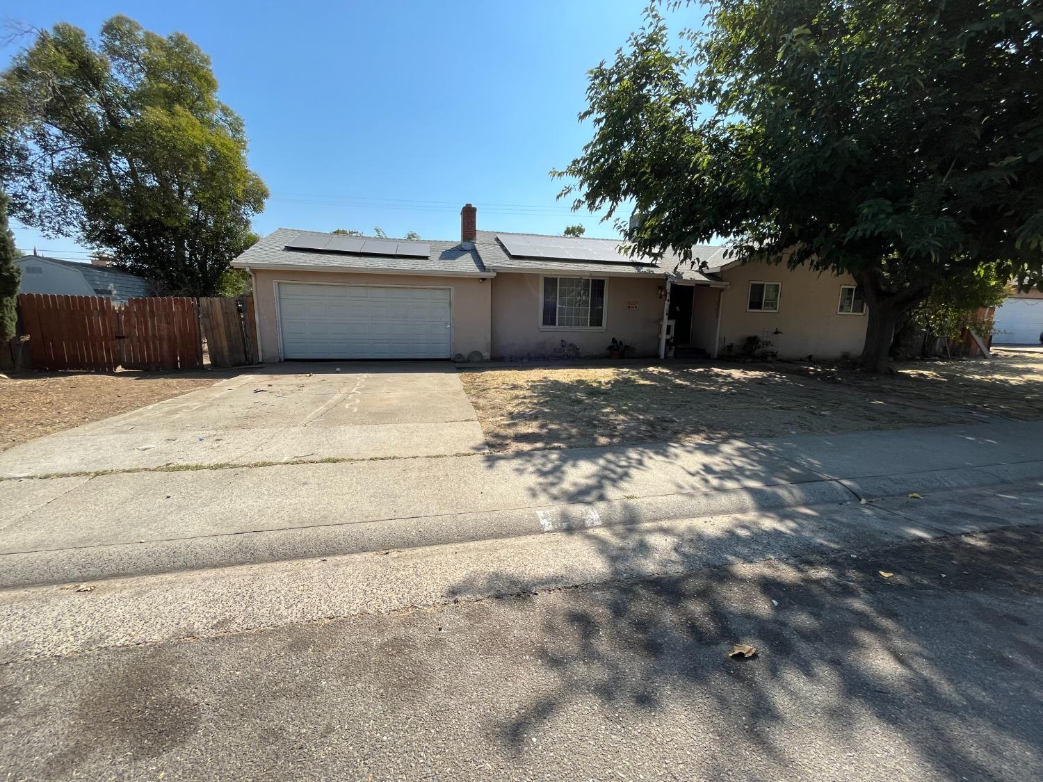 Photo of 4124 Cabinet Cir in North Highlands, CA