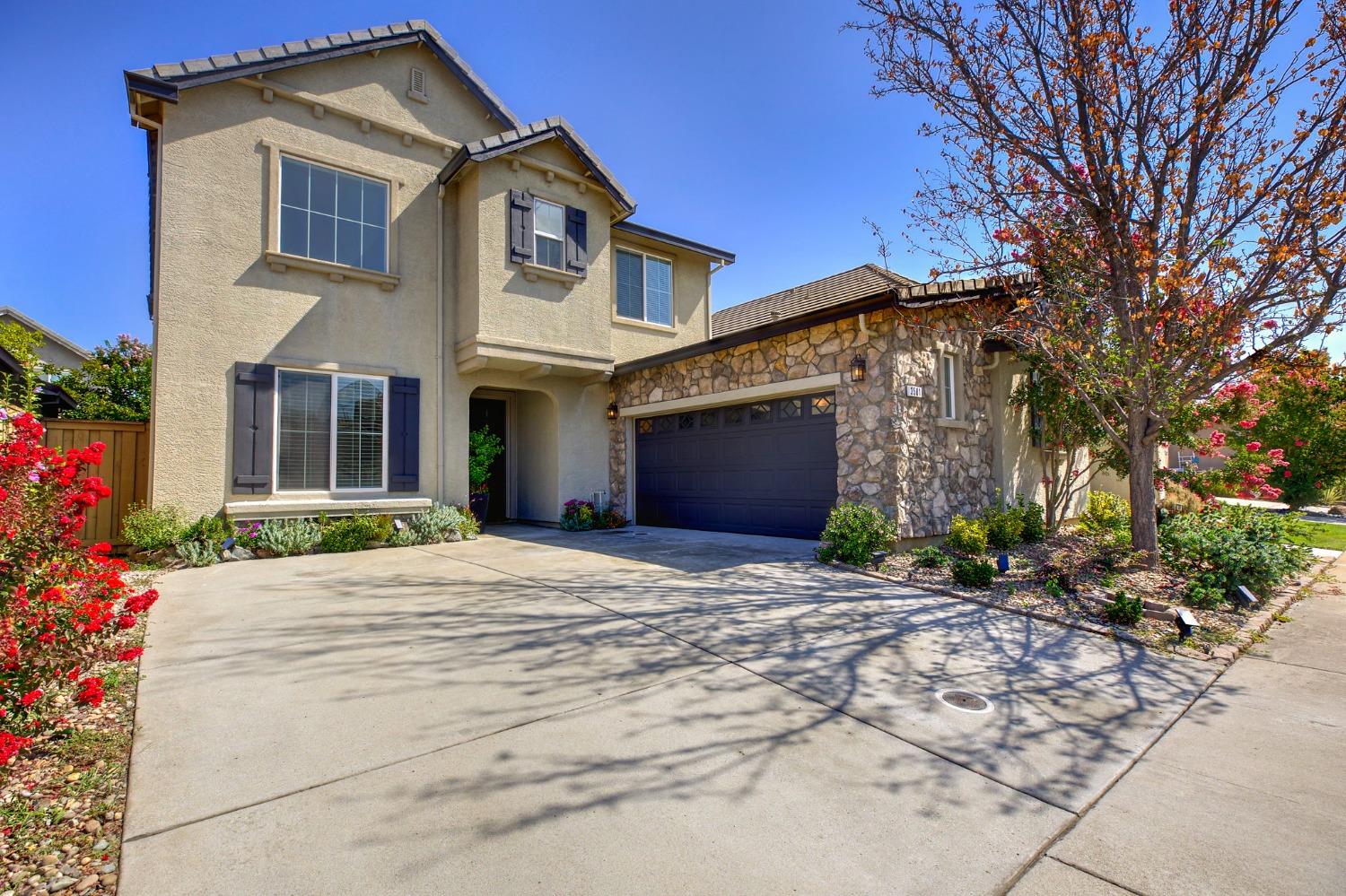 Photo of 3581 Rainsong Cir in Rancho Cordova, CA