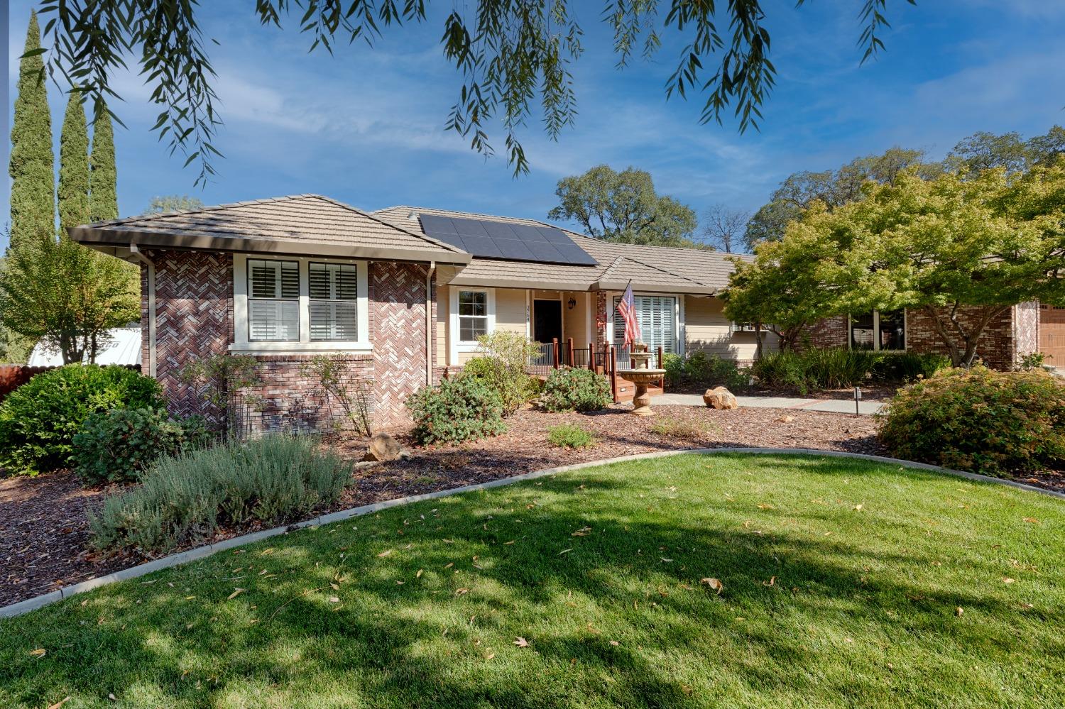 Photo of 3764 Copper Penny Ln in Auburn, CA
